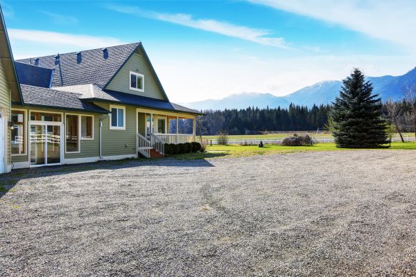 Driveway Gravel Leveling in Port Orchard