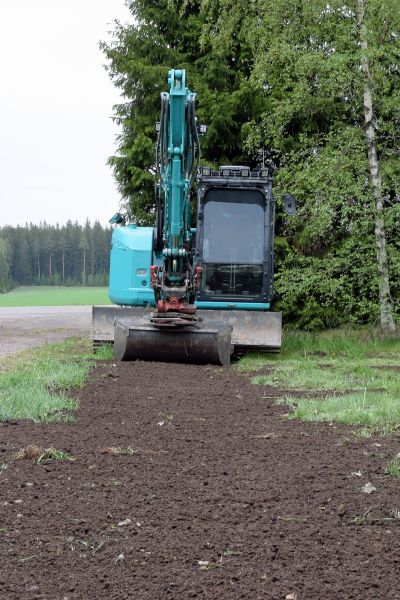 Backhoe Grading in Port Orchard